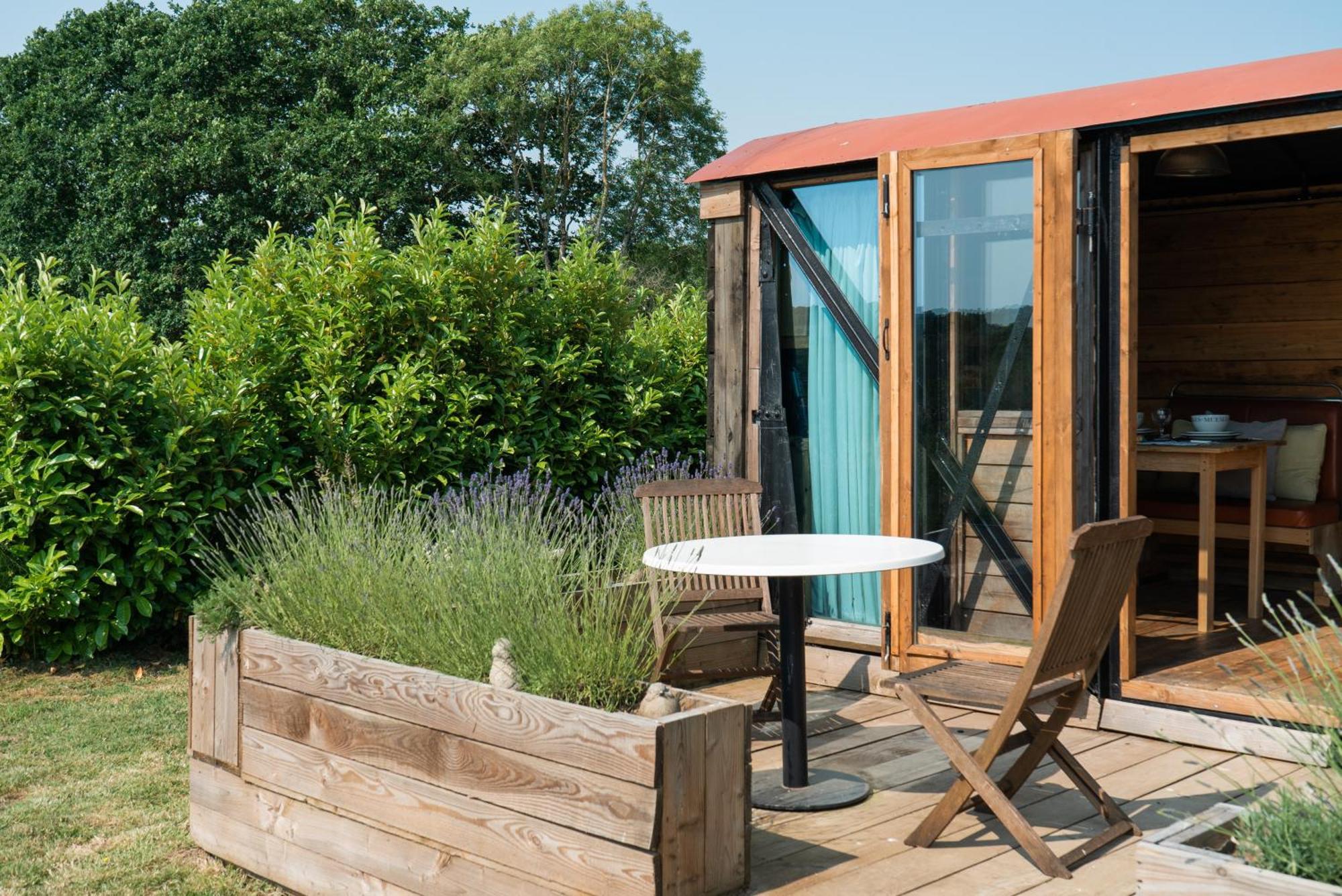 Swallowfield Glamping-Station Master Yeovil Exteriör bild